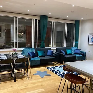 3bed 3bath V Pent-apartment Sheffield